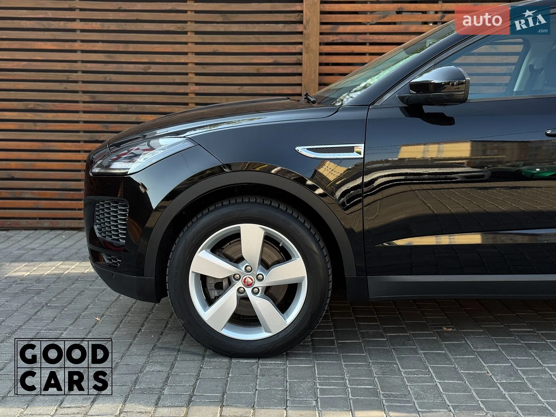 2019 Jaguar E-Pace - мініатюра 10