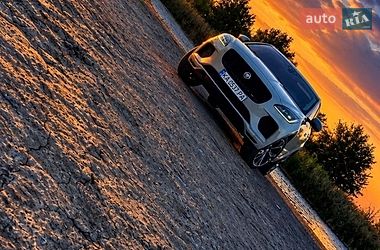 Позашляховик / Кросовер Jaguar E-Pace 2018 в Запоріжжі