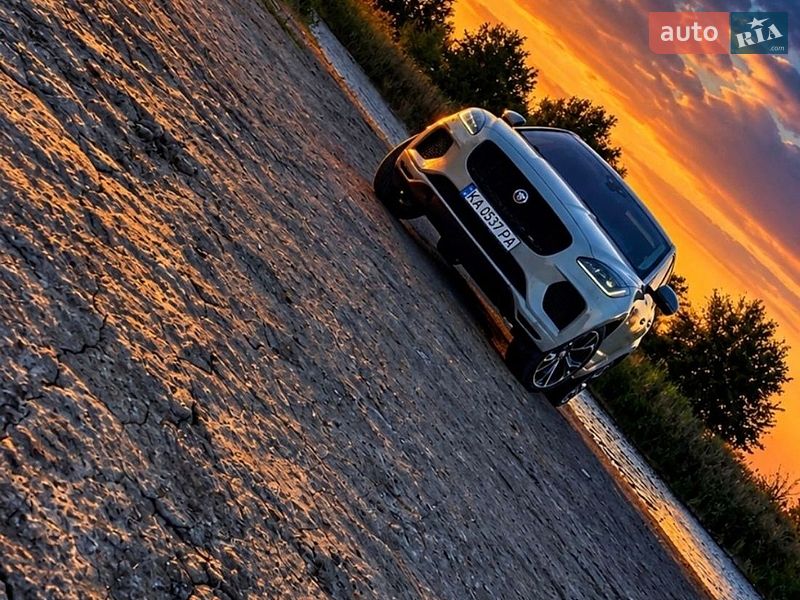 Позашляховик / Кросовер Jaguar E-Pace 2018 в Запоріжжі