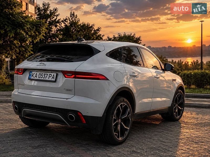 Позашляховик / Кросовер Jaguar E-Pace 2018 в Запоріжжі