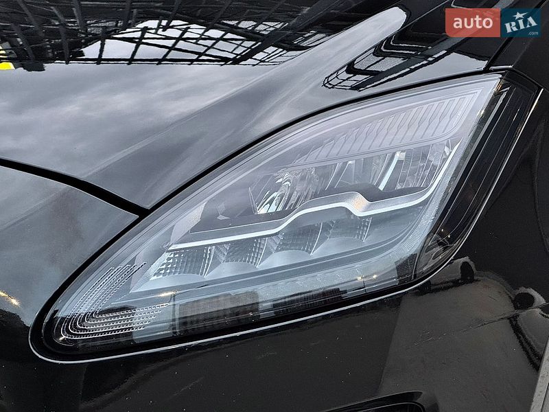 Позашляховик / Кросовер Jaguar E-Pace 2020 в Києві фото 15 Позашляховик / Кросовер Jaguar E-Pace 2020 в Києві