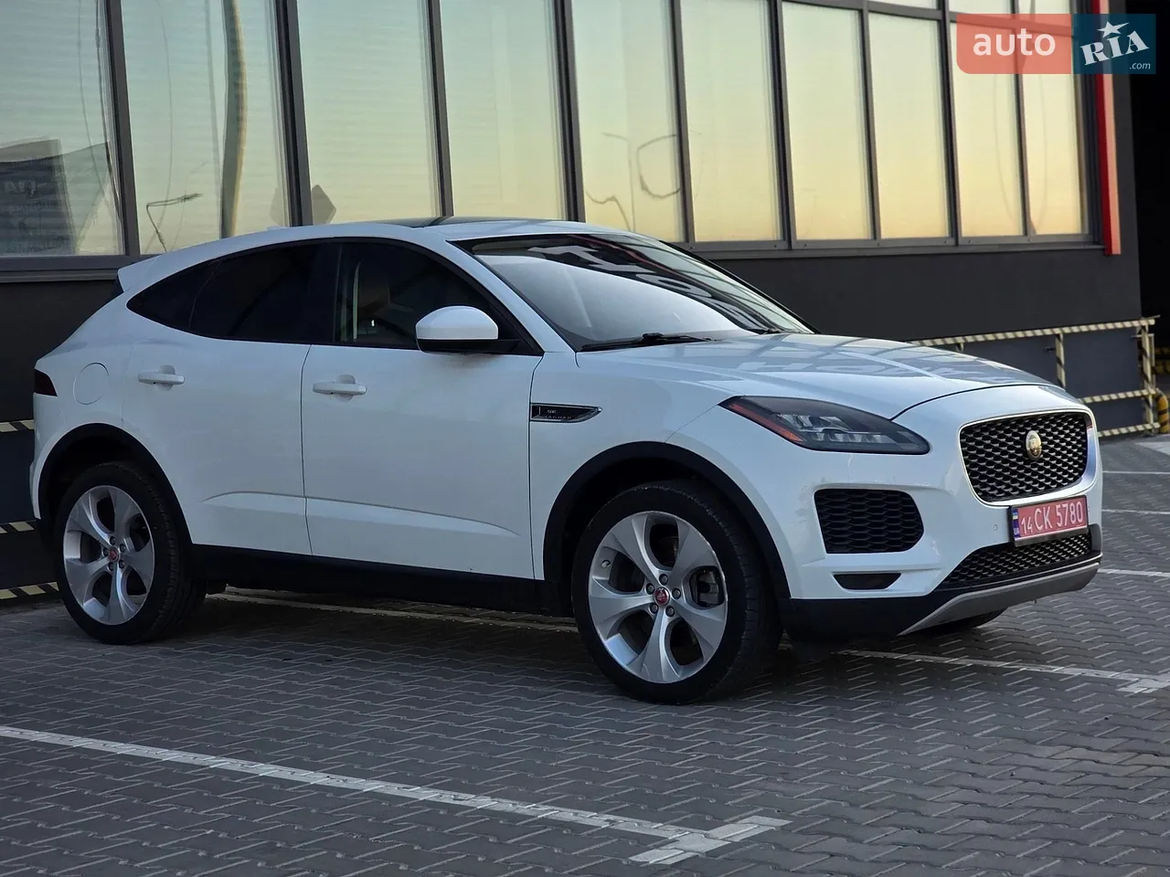 2019 Jaguar E-Pace - мініатюра 72