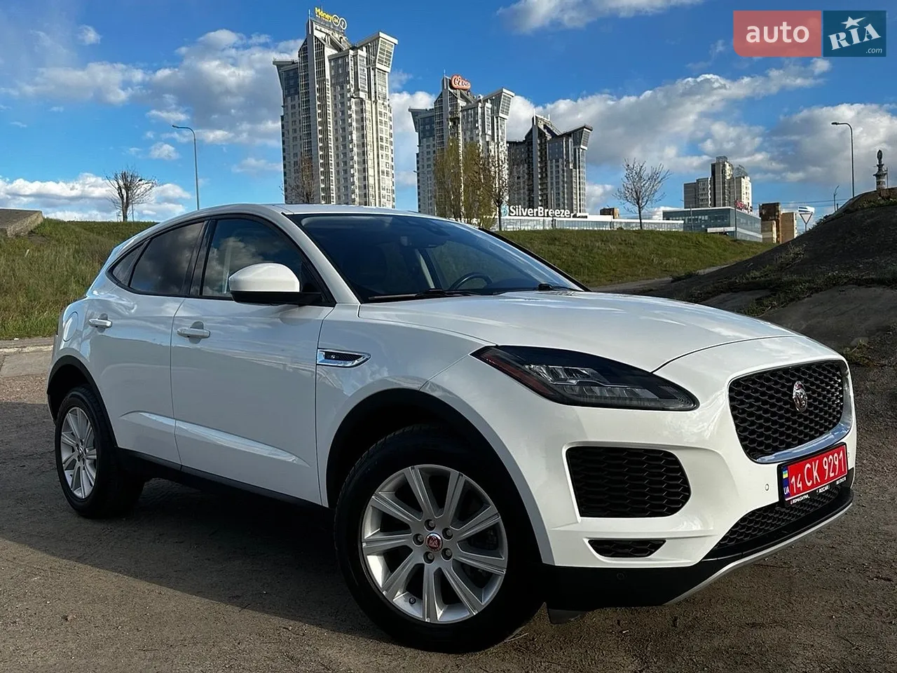 2019 Jaguar E-Pace - мініатюра 32