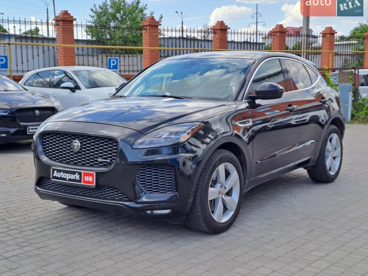 2018 Jaguar E-Pace - мініатюра 43