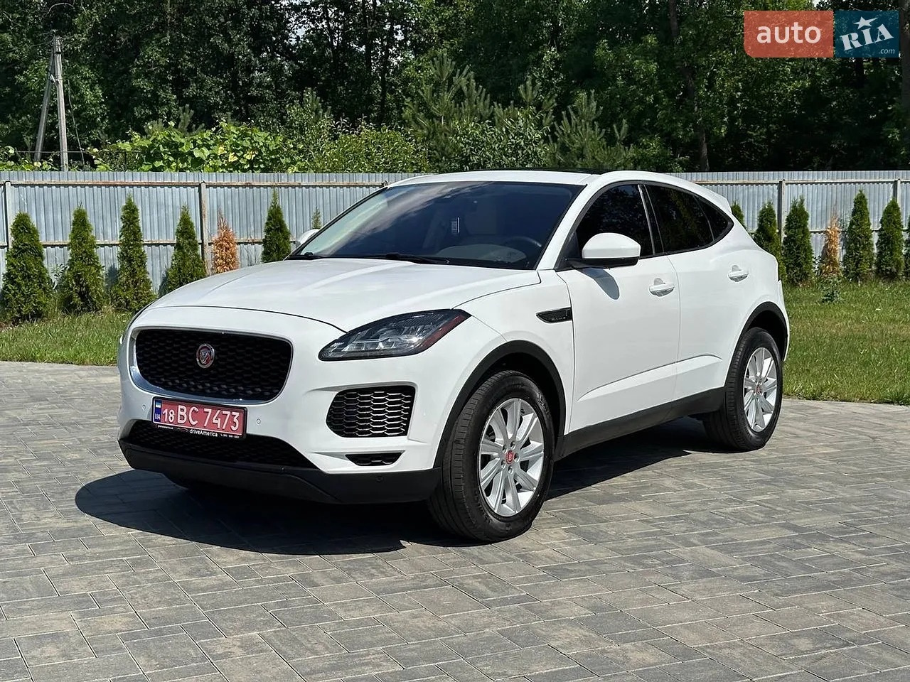 2019 Jaguar E-Pace - мініатюра 36