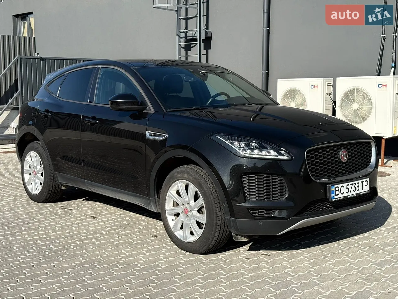 2018 Jaguar E-Pace - мініатюра 36
