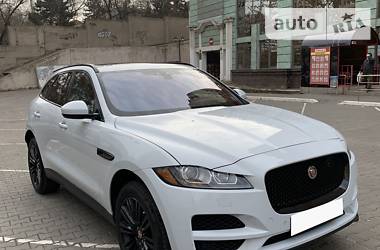 Позашляховик / Кросовер Jaguar F-Pace 2016 в 