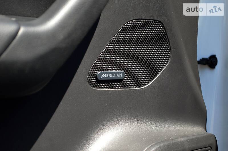 Позашляховик / Кросовер Jaguar F-Pace 2016 в Одесі фото 28 Позашляховик / Кросовер Jaguar F-Pace 2016 в Одесі