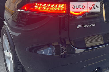 Позашляховик / Кросовер Jaguar F-Pace 2020 в Дніпрі
