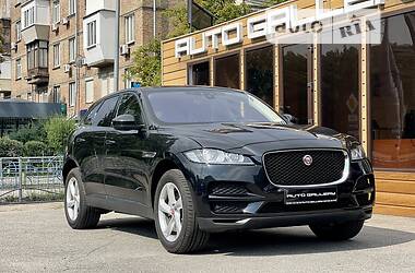 Позашляховик / Кросовер Jaguar F-Pace 2016 в Києві