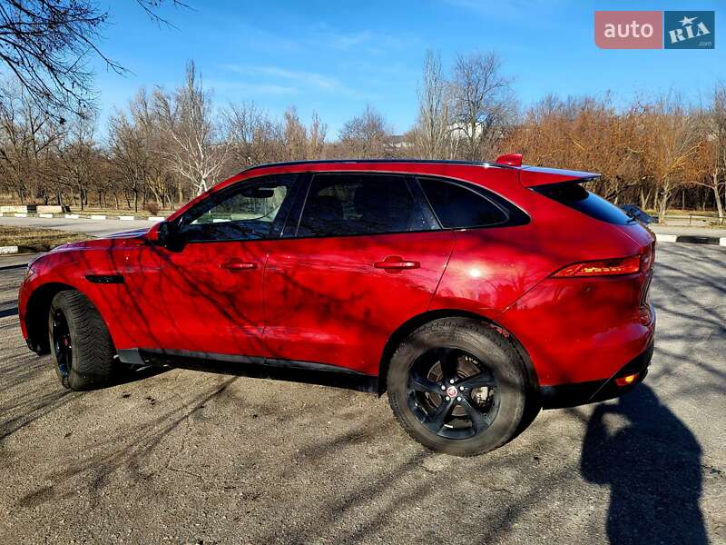 Позашляховик / Кросовер Jaguar F-Pace 2018 в Запоріжжі