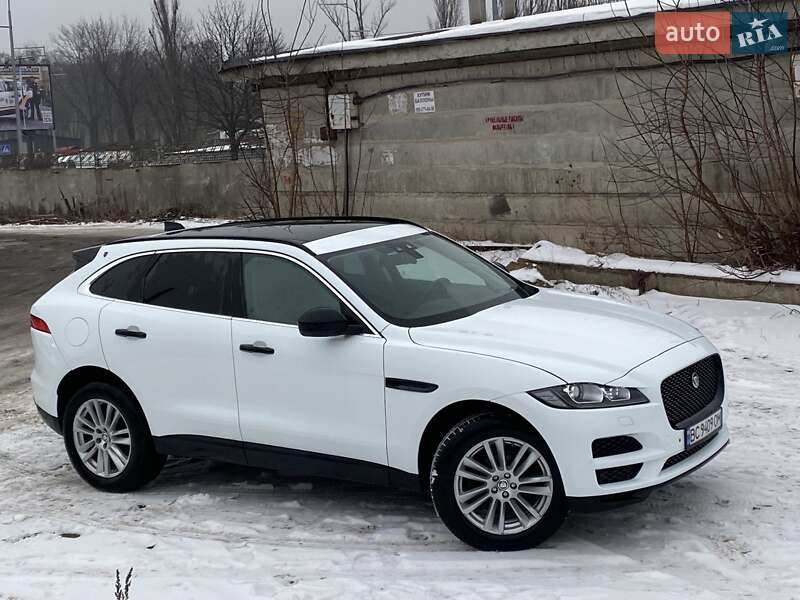 Внедорожник / Кроссовер Jaguar F-Pace 2016 в Киеве