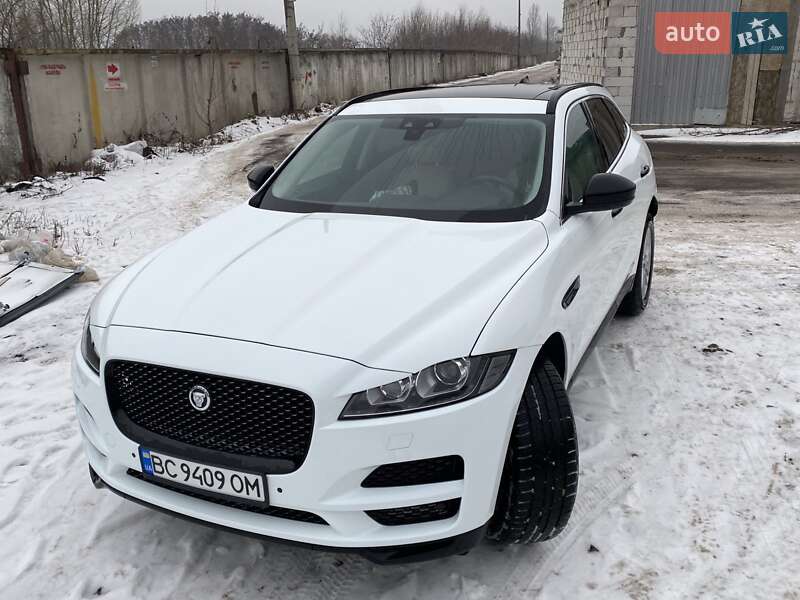 Внедорожник / Кроссовер Jaguar F-Pace 2016 в Киеве
