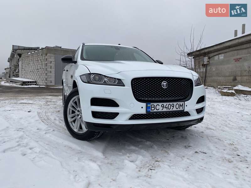 Внедорожник / Кроссовер Jaguar F-Pace 2016 в Киеве