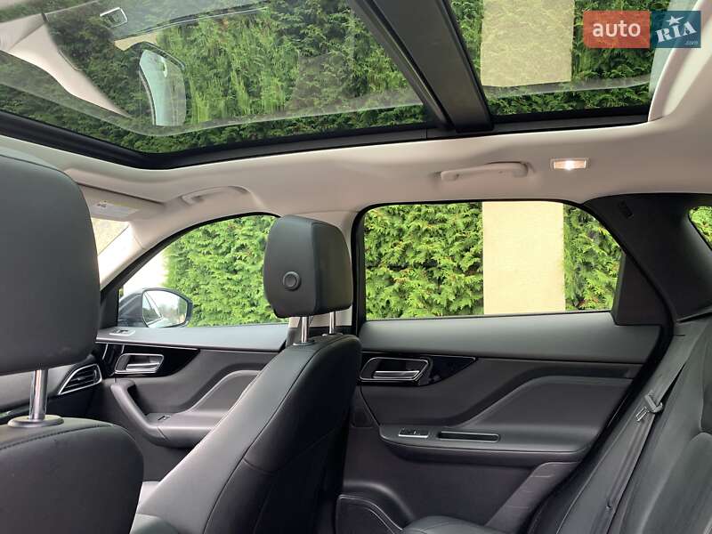 Внедорожник / Кроссовер Jaguar F-Pace 2016 в Львове фото 24 Внедорожник / Кроссовер Jaguar F-Pace 2016 в Львове