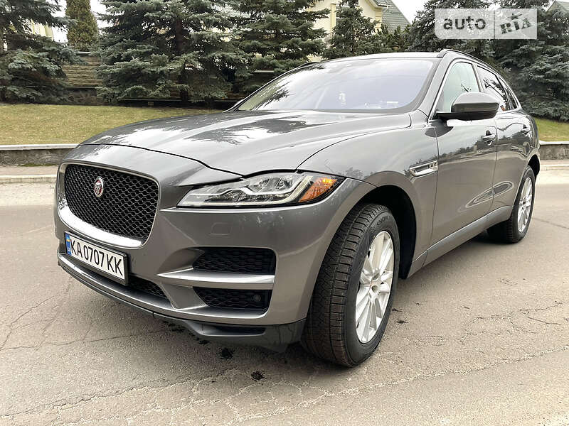 Позашляховик / Кросовер Jaguar F-Pace 2016 в Києві