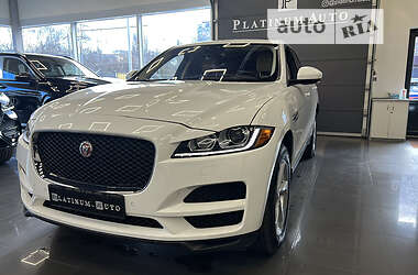 Внедорожник / Кроссовер Jaguar F-Pace 2017 в 