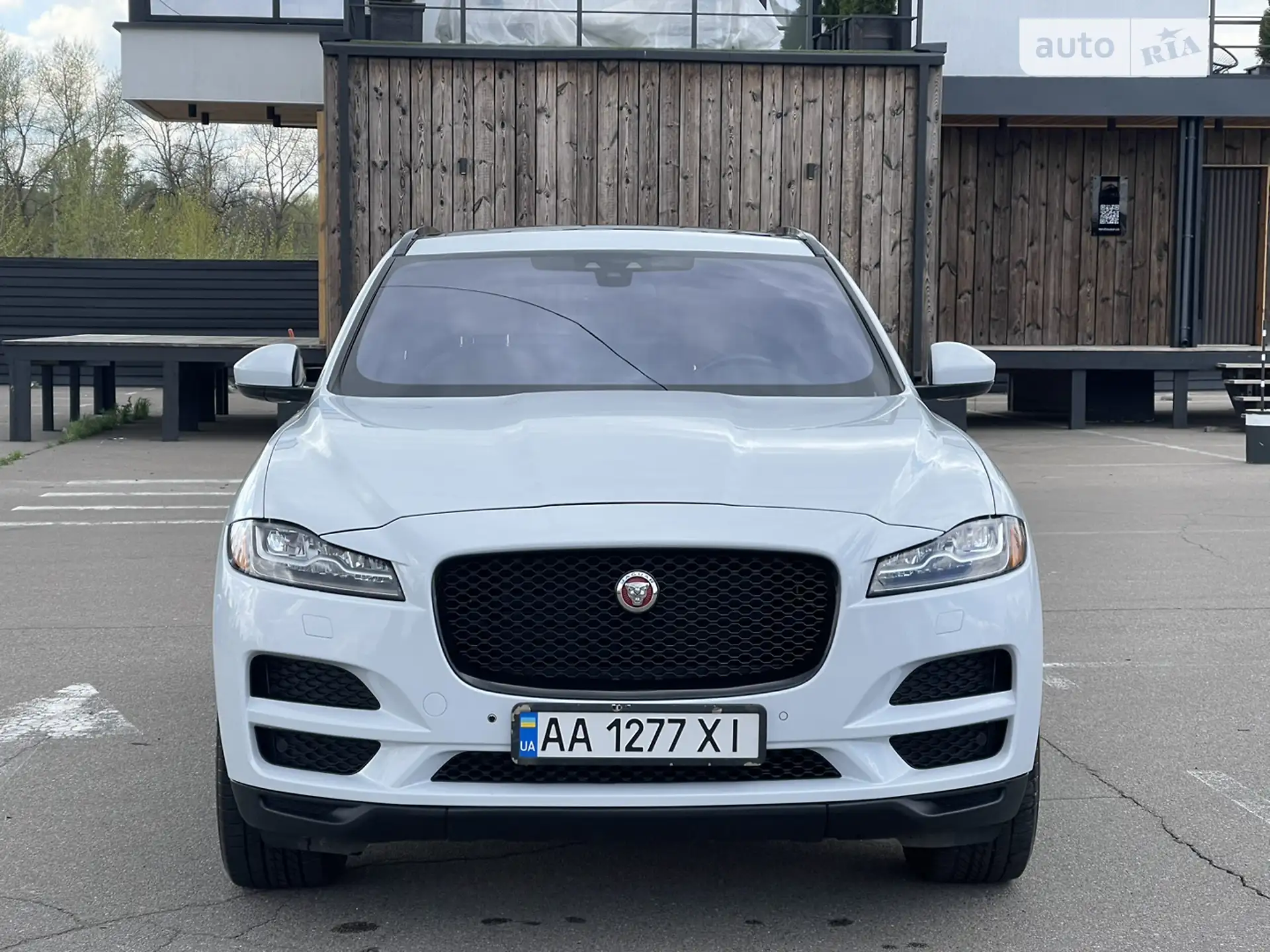 2016 Jaguar F-Pace - мініатюра 20