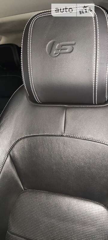 Внедорожник / Кроссовер Jaguar F-Pace 2016 в Киеве фото 9 Внедорожник / Кроссовер Jaguar F-Pace 2016 в Киеве