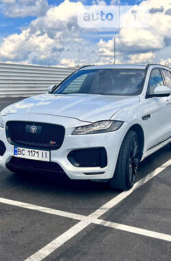 Позашляховик / Кросовер Jaguar F-Pace 2017 в Львові