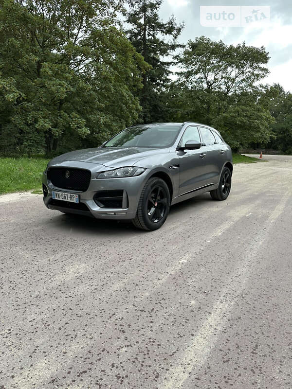 Внедорожник / Кроссовер Jaguar F-Pace 2020 в Ивано-Франковске