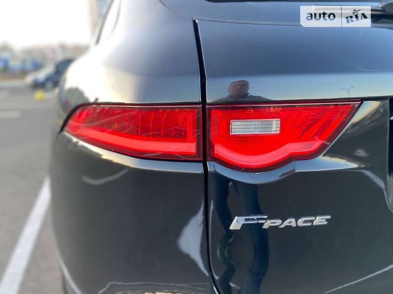 Внедорожник / Кроссовер Jaguar F-Pace 2016 в Харькове