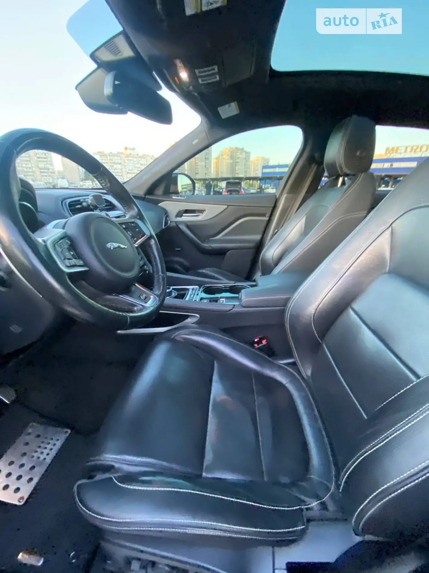 2016 Jaguar F-Pace - мініатюра 23