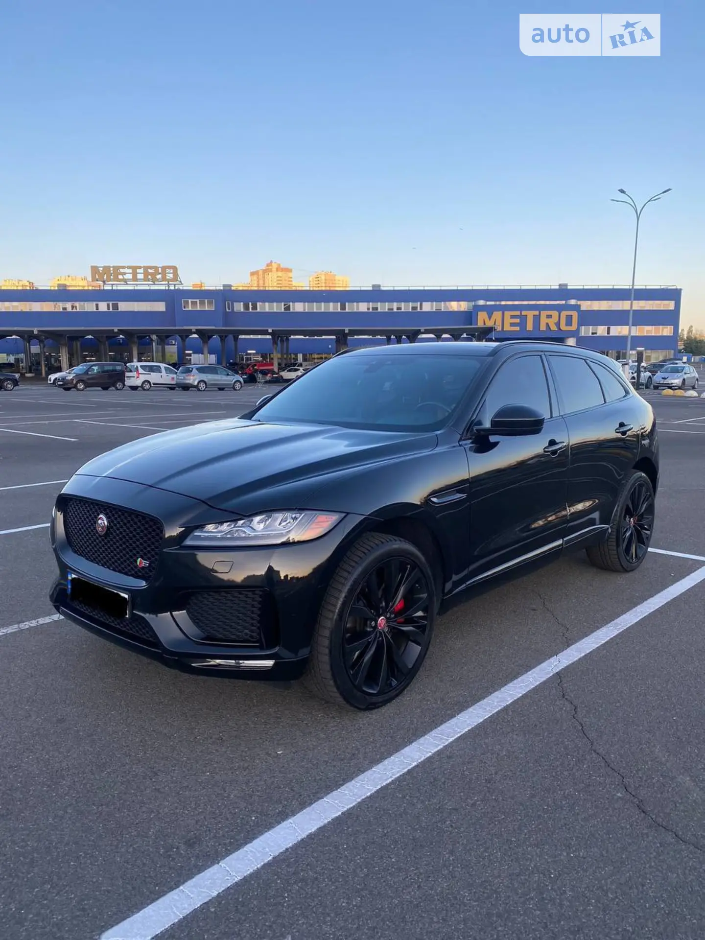 2016 Jaguar F-Pace - мініатюра 4