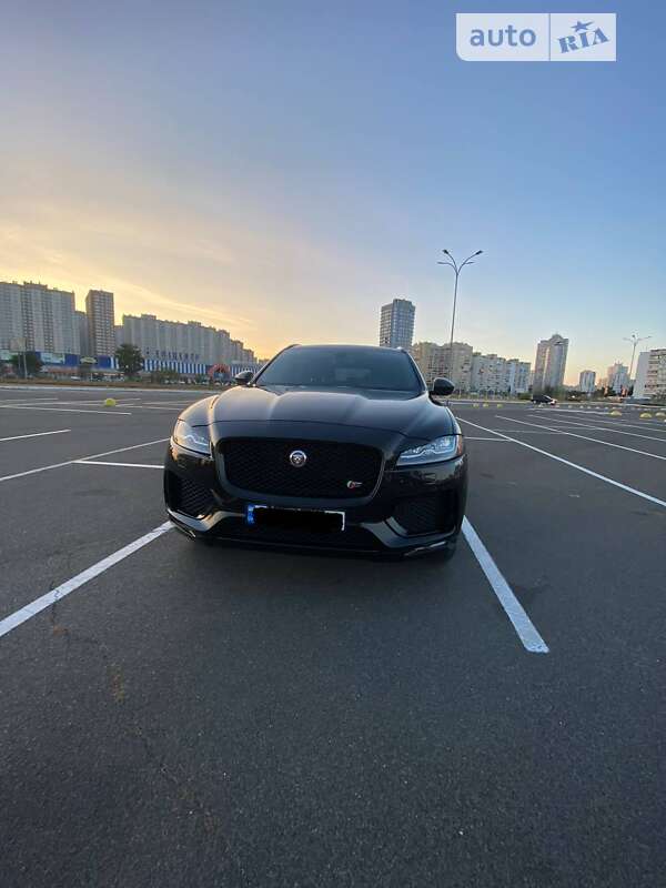 Внедорожник / Кроссовер Jaguar F-Pace 2016 в Харькове