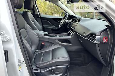 Внедорожник / Кроссовер Jaguar F-Pace 2019 в 
