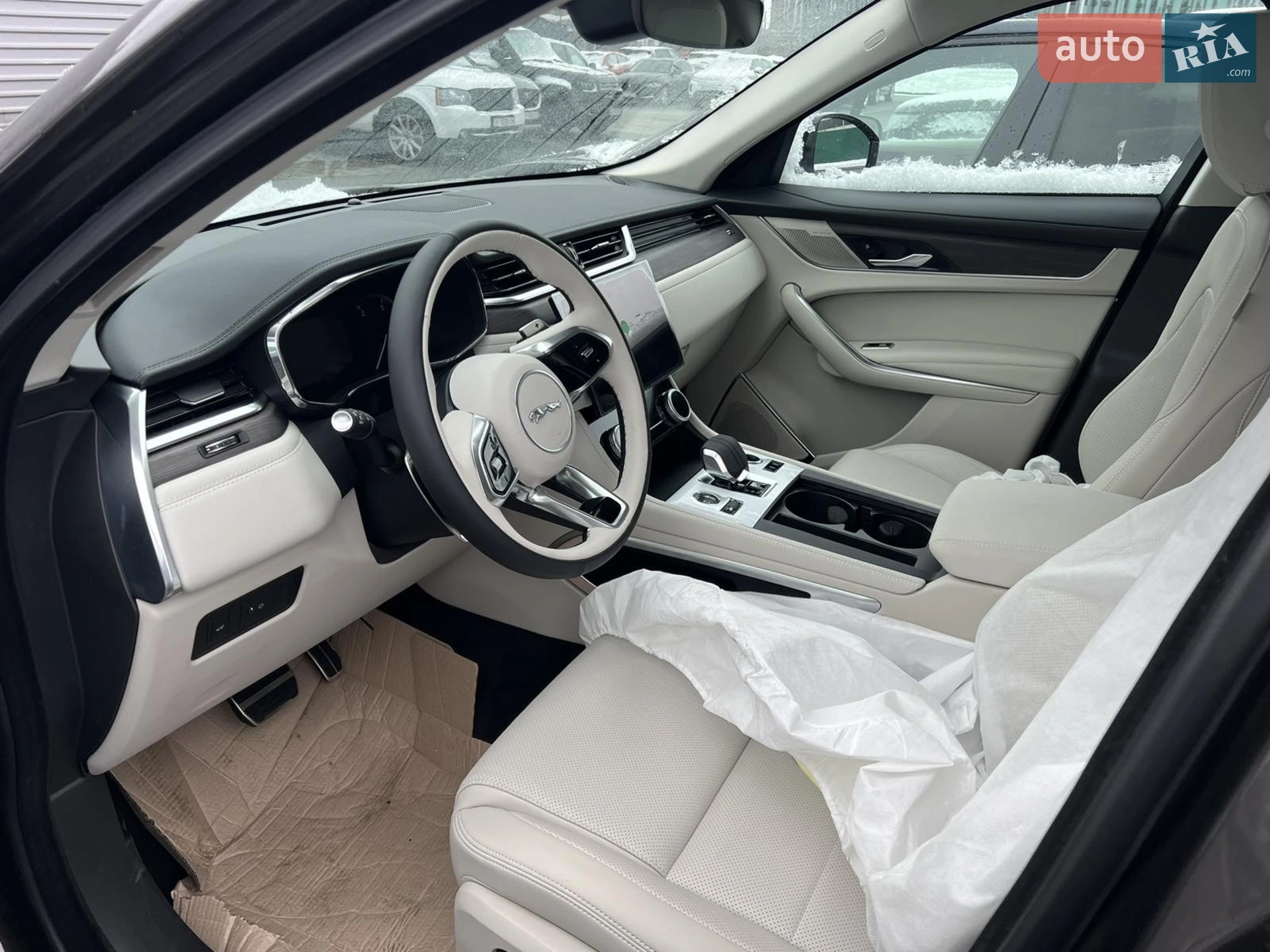 2023 Jaguar F-Pace - мініатюра 13