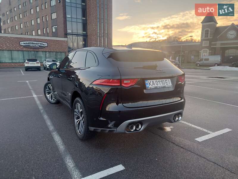 Внедорожник / Кроссовер Jaguar F-Pace 2019 в Киеве