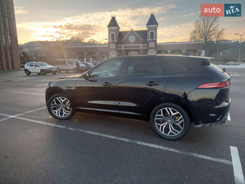 Внедорожник / Кроссовер Jaguar F-Pace 2019 в Киеве