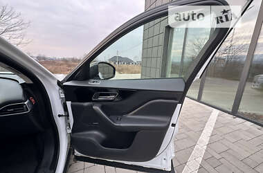 Позашляховик / Кросовер Jaguar F-Pace 2018 в 