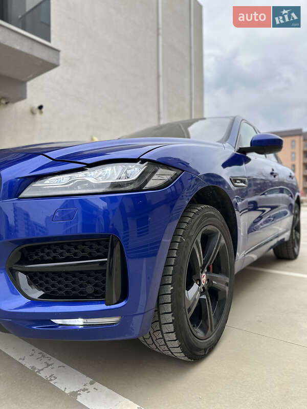 Внедорожник / Кроссовер Jaguar F-Pace 2017 в Киеве