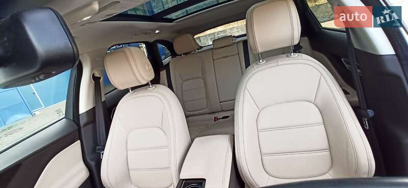 Внедорожник / Кроссовер Jaguar F-Pace 2016 в Ивано-Франковске