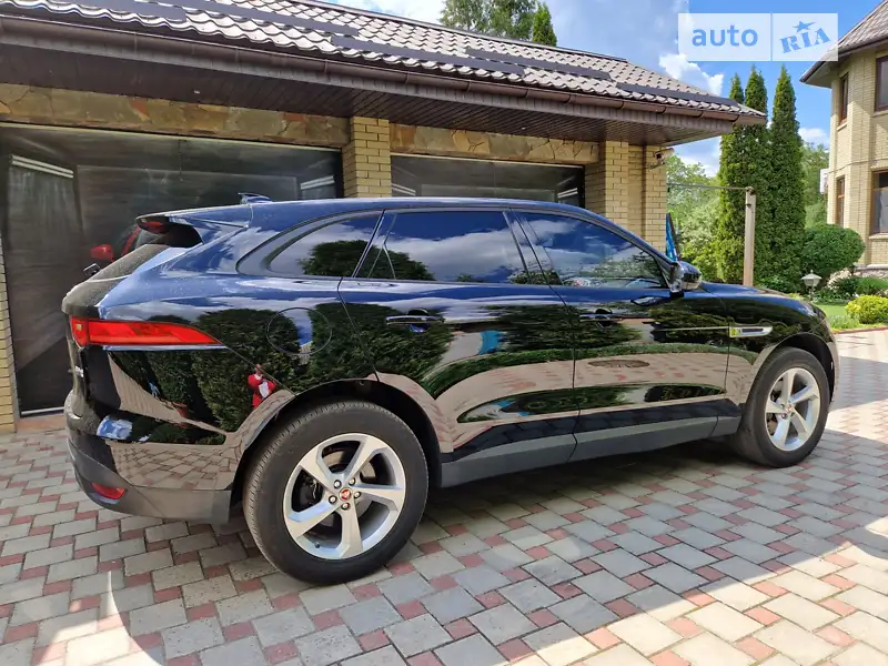 Jaguar F-Pace 2017