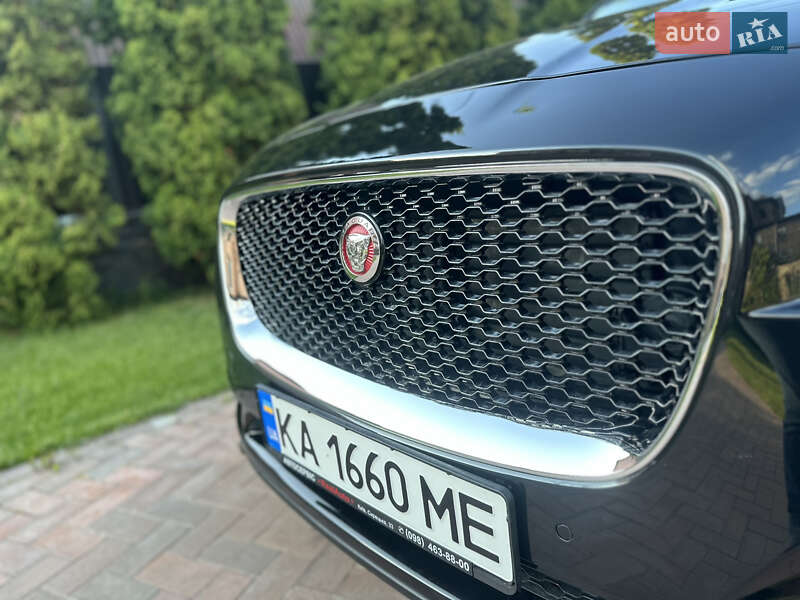 Внедорожник / Кроссовер Jaguar F-Pace 2018 в Киеве