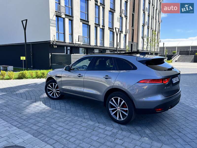Внедорожник / Кроссовер Jaguar F-Pace 2020 в Ивано-Франковске