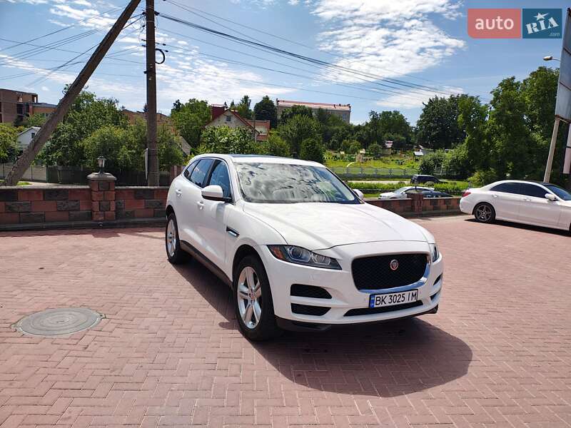 Позашляховик / Кросовер Jaguar F-Pace 2019 в Рівному