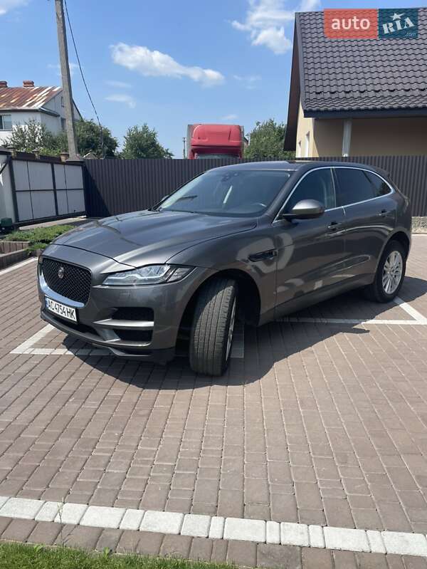 Внедорожник / Кроссовер Jaguar F-Pace 2016 в Ковеле