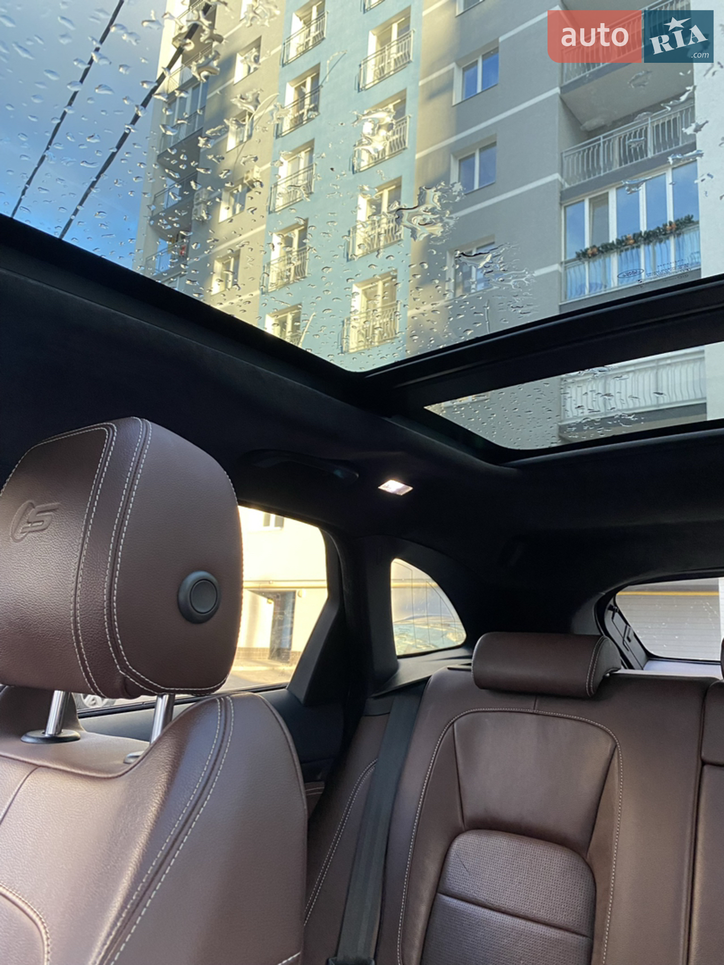 2017 Jaguar F-Pace - мініатюра 23