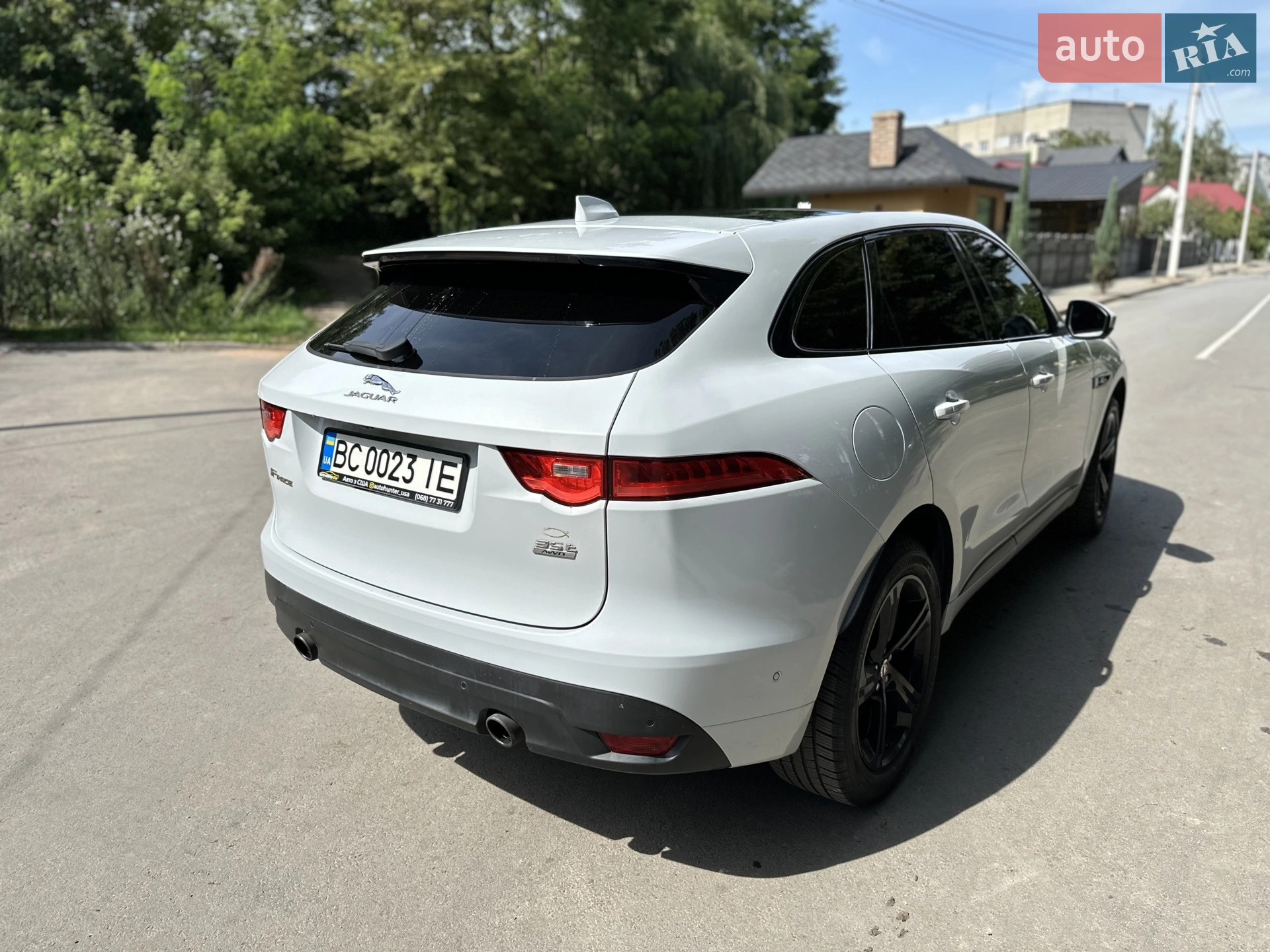 2016 Jaguar F-Pace - мініатюра 15