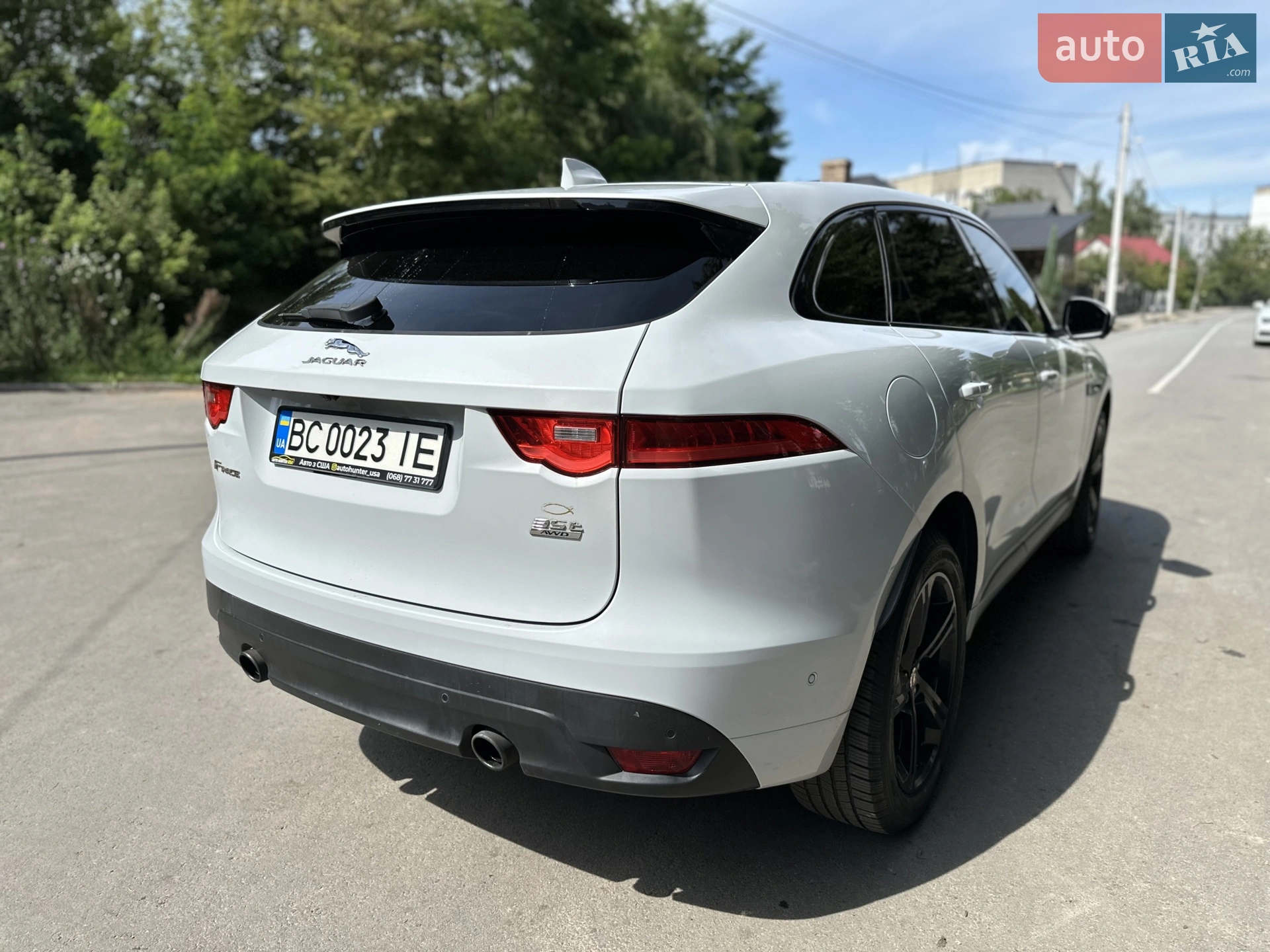 2016 Jaguar F-Pace - мініатюра 18