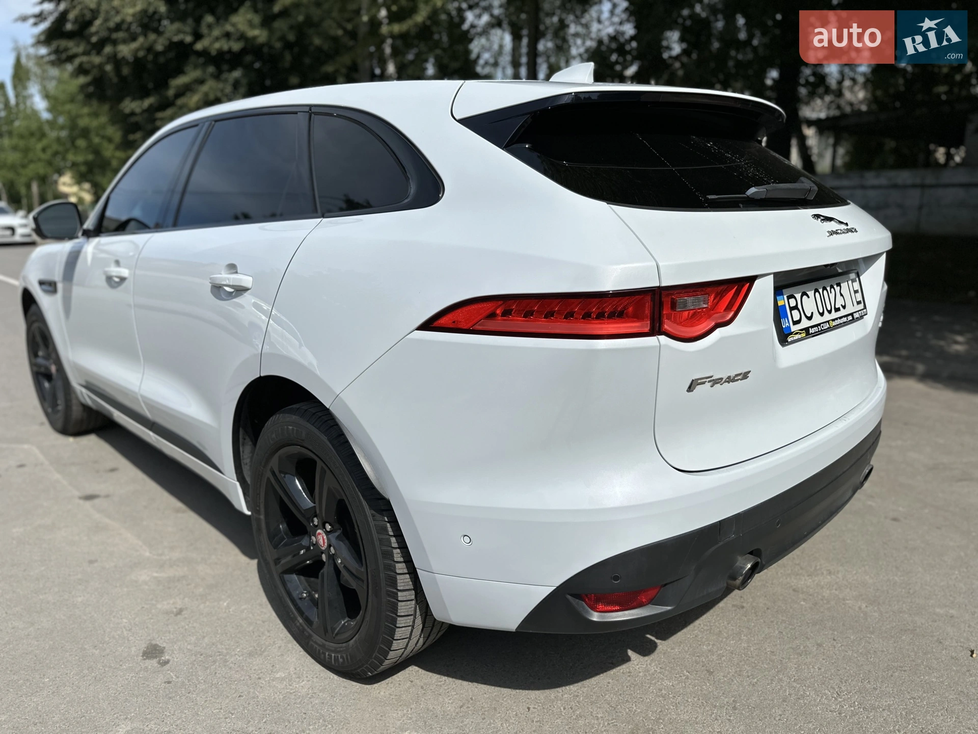 2016 Jaguar F-Pace - мініатюра 21