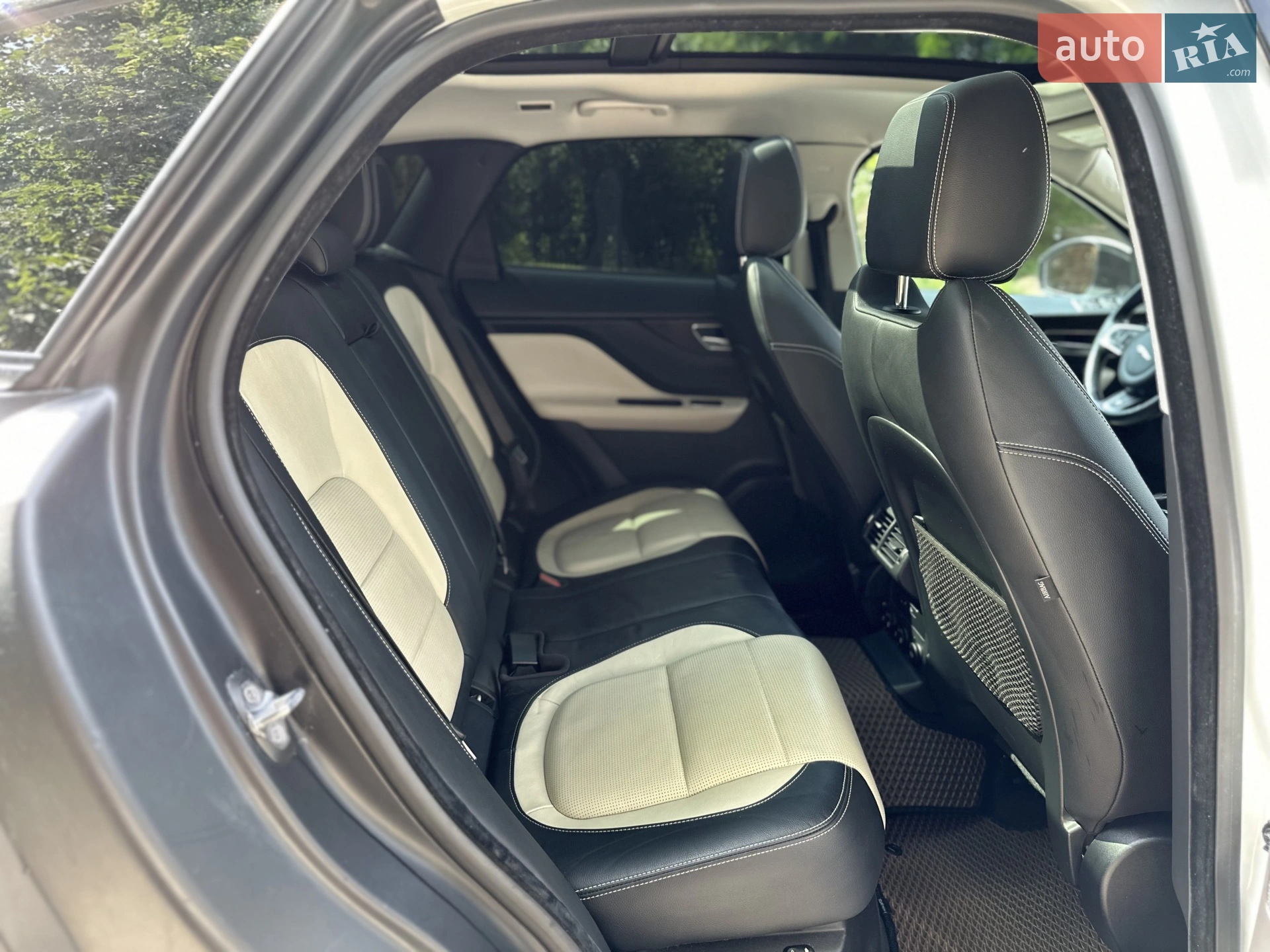 2016 Jaguar F-Pace - мініатюра 53