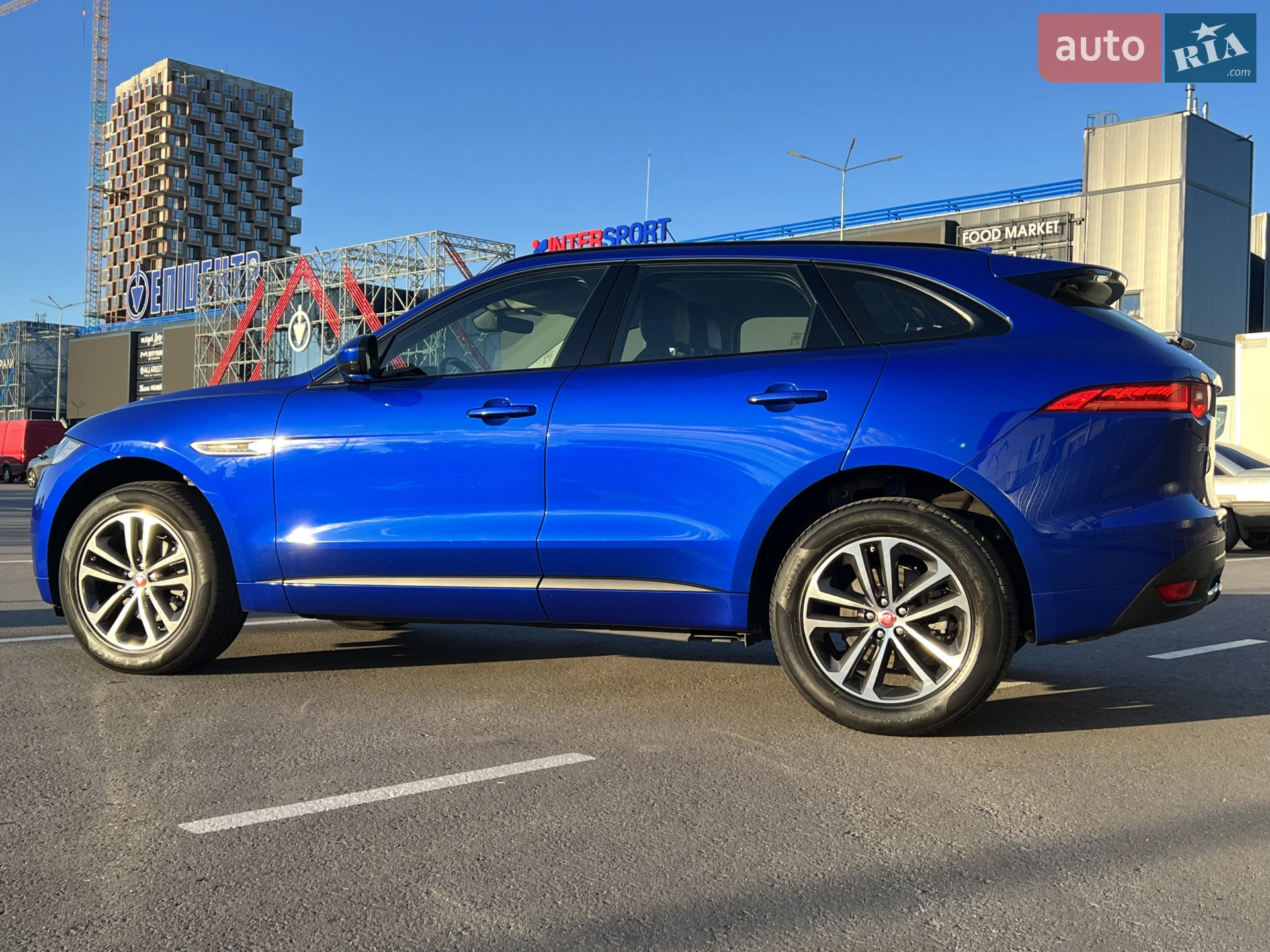 2018 Jaguar F-Pace - мініатюра 5