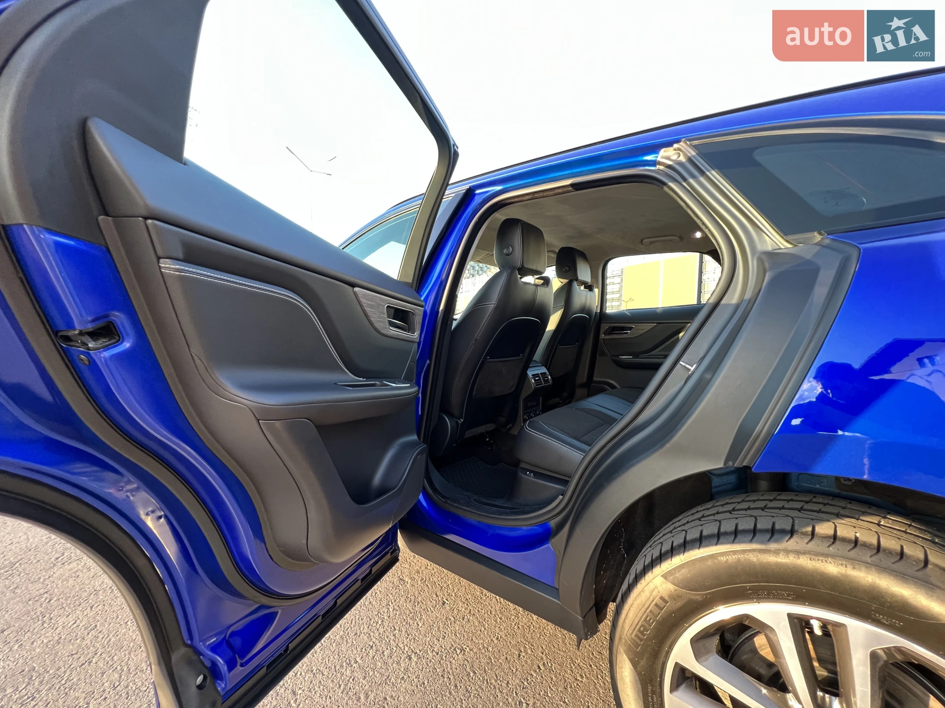 2018 Jaguar F-Pace - мініатюра 9