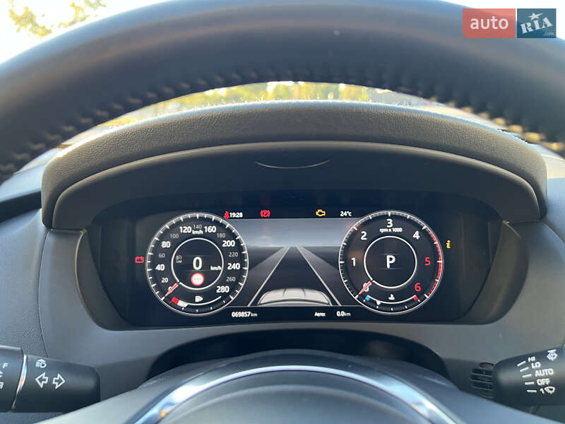 Внедорожник / Кроссовер Jaguar F-Pace 2018 в Киеве фото 21 Внедорожник / Кроссовер Jaguar F-Pace 2018 в Киеве