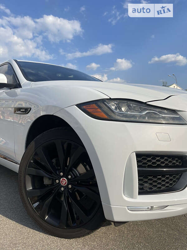 Позашляховик / Кросовер Jaguar F-Pace 2018 в Харкові